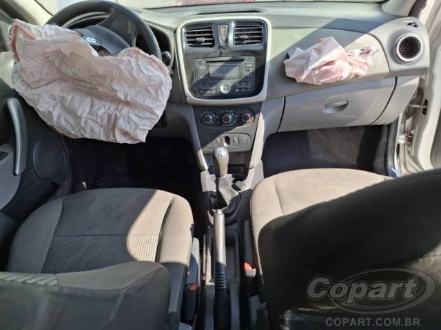 2015 RENAULT LOGAN 