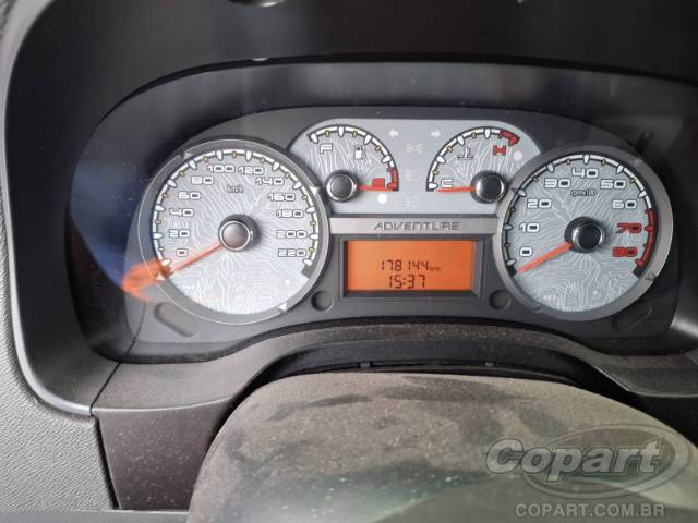 2014 FIAT PALIO WEEKEND 