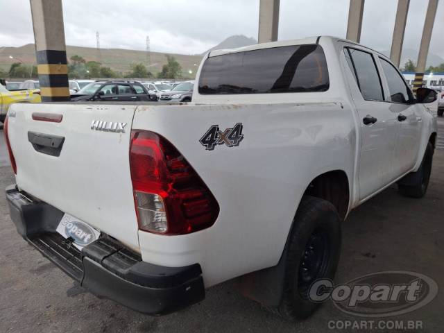 2023 TOYOTA HILUX CD 
