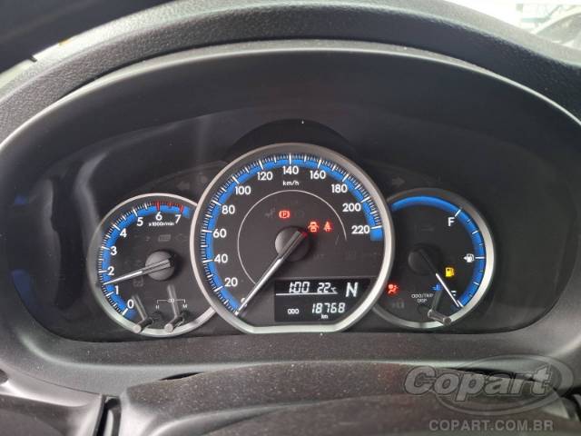 2025 TOYOTA YARIS SEDA 