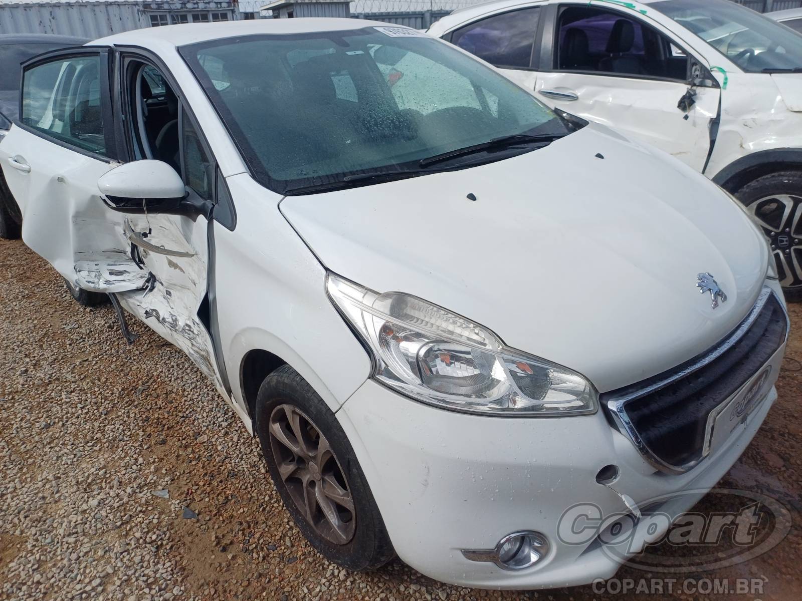 2015 PEUGEOT 208