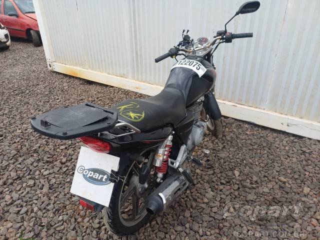 2016 SUZUKI GSR 