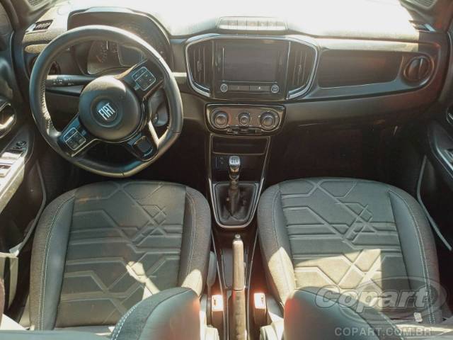 2022 FIAT STRADA CD 