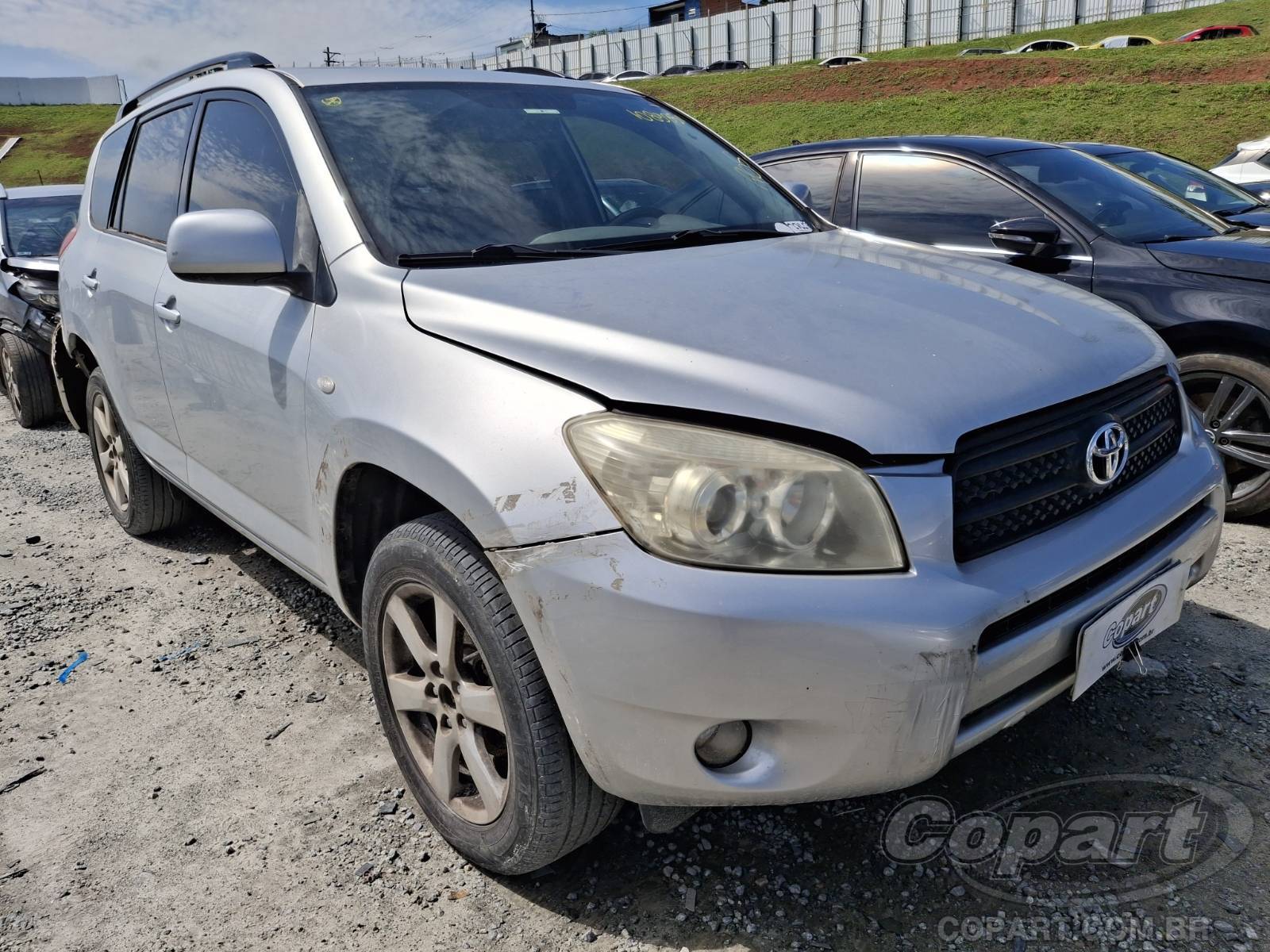 Veículo Toyota RAV4 Toyota RAV4 2.4 16V 2007 2007 em leilão