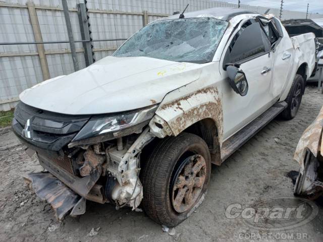 2022 MITSUBISHI L200 TRITON 