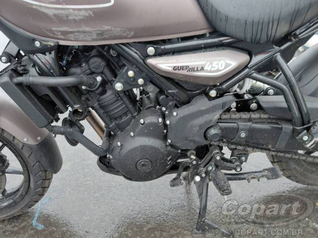 2026 ROYAL ENFIELD Guerrilla 
