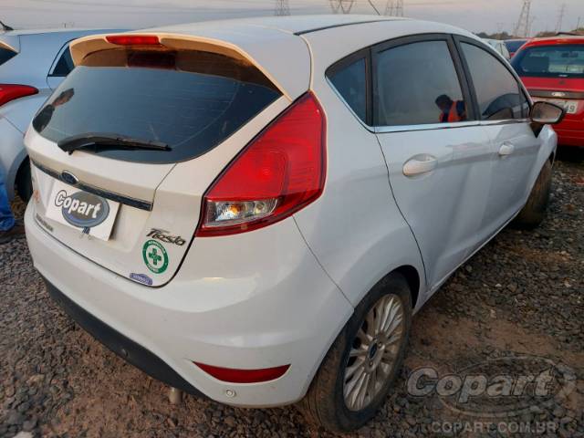 2015 FORD FIESTA 