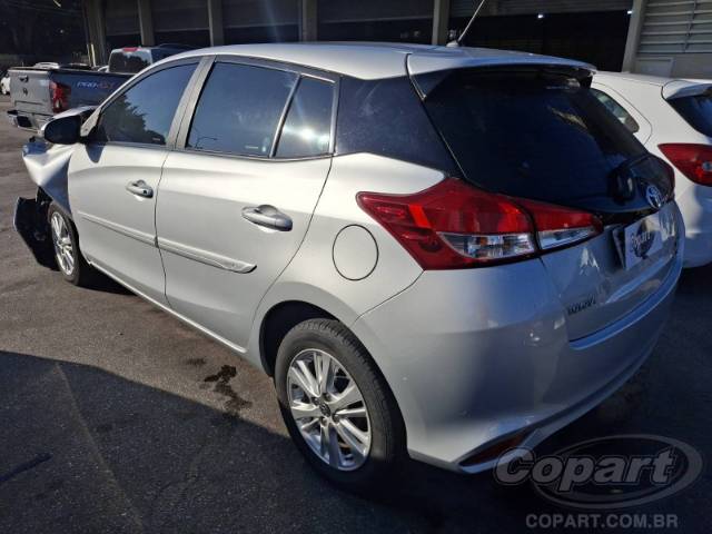 2019 TOYOTA YARIS 
