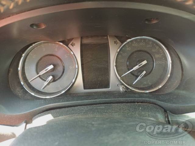 2024 TOYOTA HILUX CD 