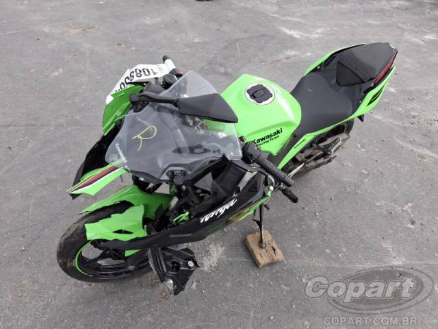 2024 KAWASAKI NINJA 400 