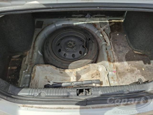 2011 FORD FIESTA SEDAN 