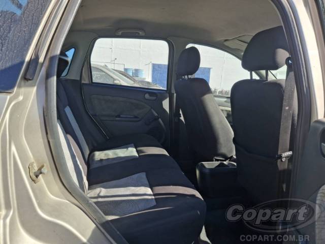 2010 FORD FIESTA SEDAN 