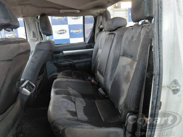 2021 TOYOTA HILUX CD 
