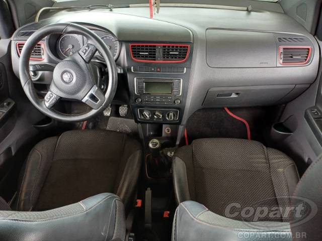 2014 VOLKSWAGEN FOX 