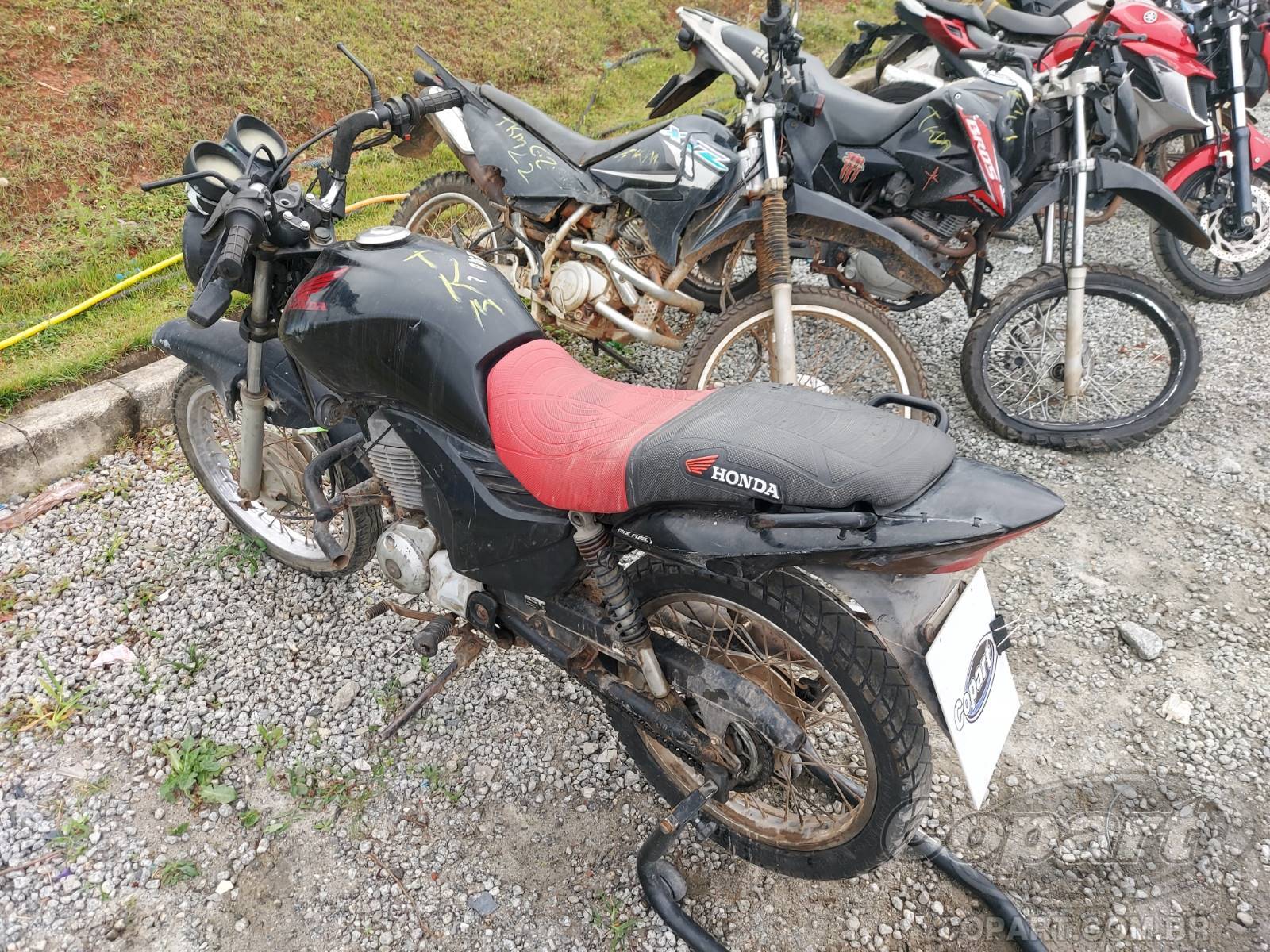 Foto 3: 2013 HONDA CG 150