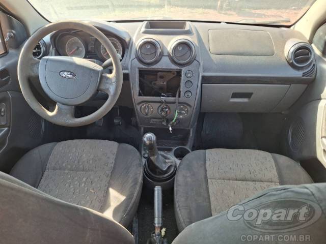 2011 FORD FIESTA SEDAN 