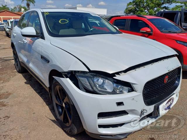 2017 JAGUAR F-PACE 