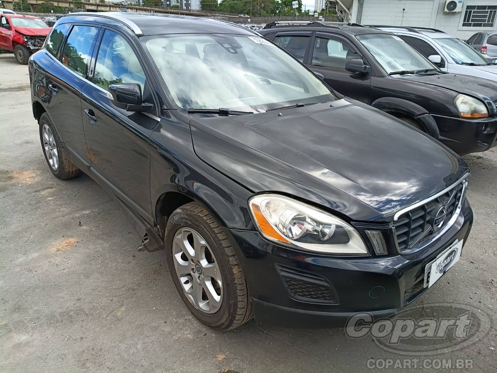 Veículo Volvo XC60 Volvo XC60 Dynamic 3.0 I6 Turbo 2011 Colisão Traseira 2011 em leilão