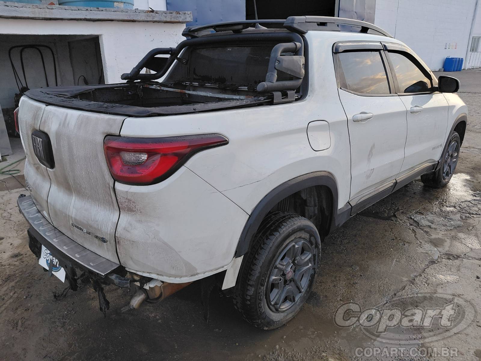 Foto 4: 2017 FIAT TORO