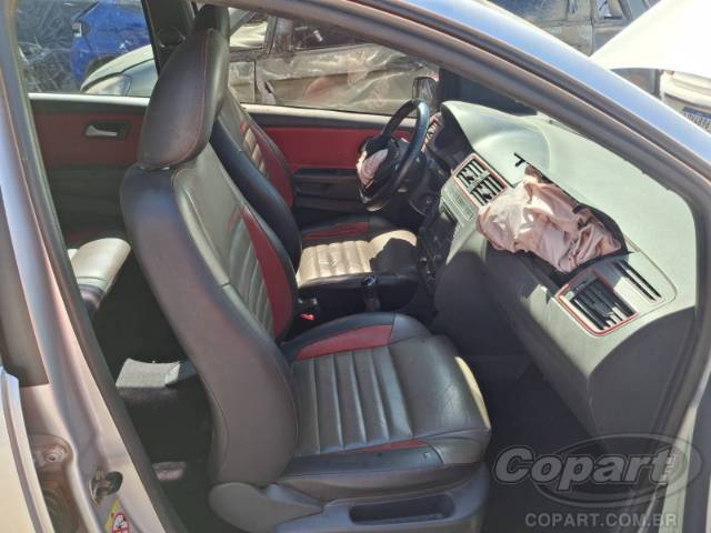 2016 VOLKSWAGEN FOX 