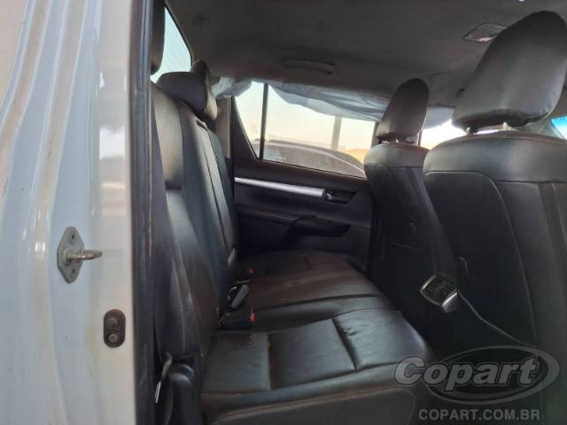 2023 TOYOTA HILUX CD 