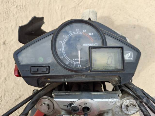 2011 HONDA CB 300 
