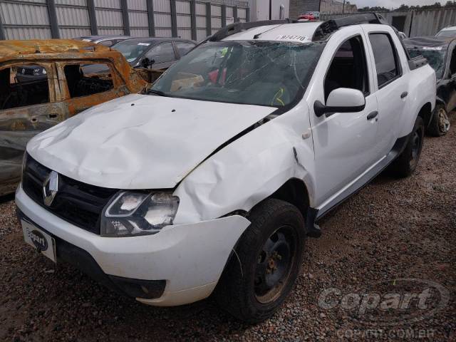 2017 RENAULT DUSTER OROCH 