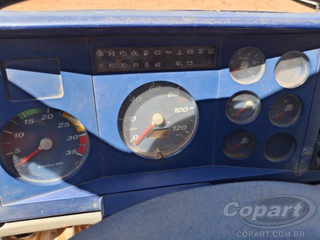 2011 VOLKSWAGEN WORKER 