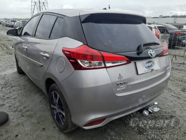 2019 TOYOTA YARIS 