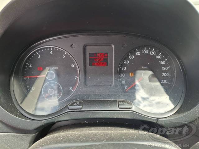 2013 VOLKSWAGEN FOX 