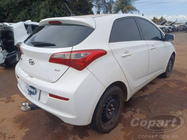 2016 HYUNDAI HB20 