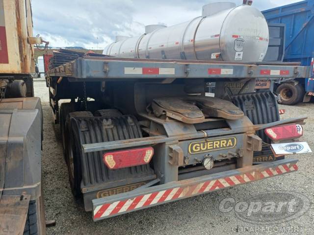 2013 GUERRA SEMI-REBOQUE 