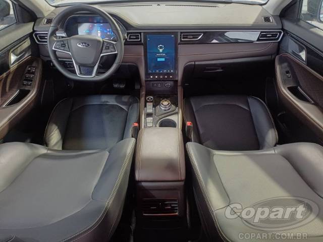 2023 JAC E-J7 