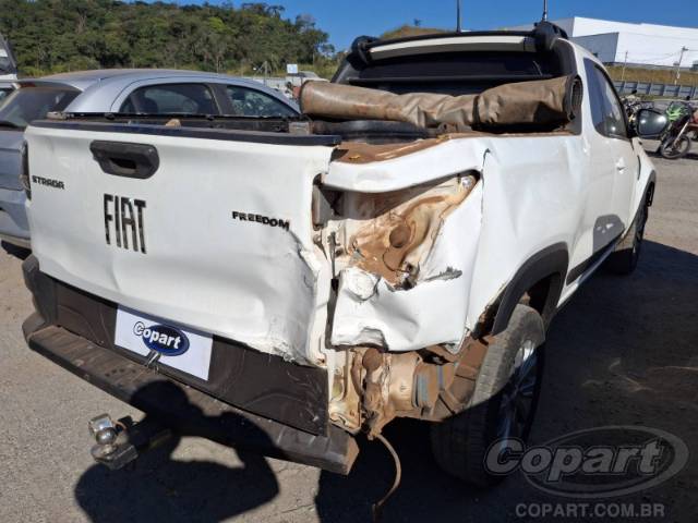 2022 FIAT STRADA 