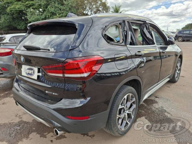 2021 BMW X1 