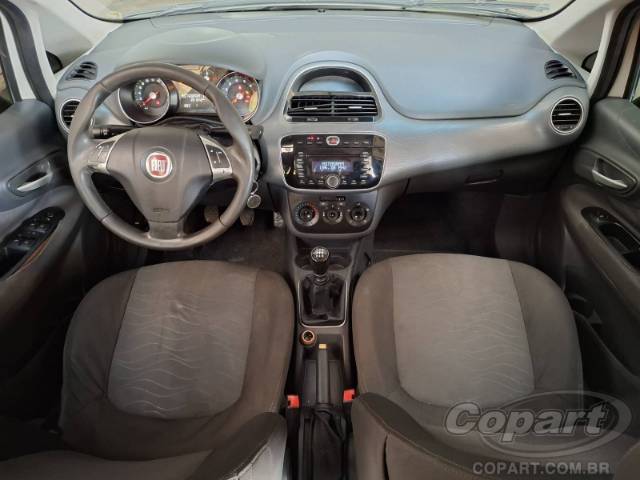 2016 FIAT PUNTO 