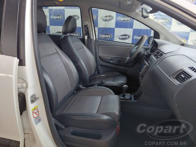2013 VOLKSWAGEN SPACEFOX 