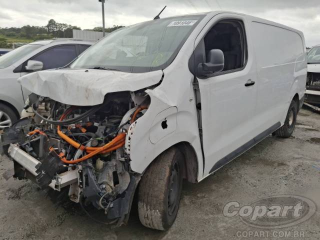 2023 FIAT e-Scudo 