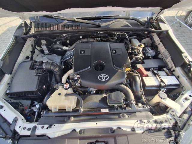 2022 TOYOTA HILUX CD 