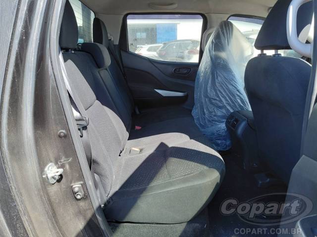 2021 NISSAN FRONTIER CD 