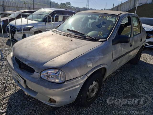 2003 CHEVROLET CORSA SEDAN 