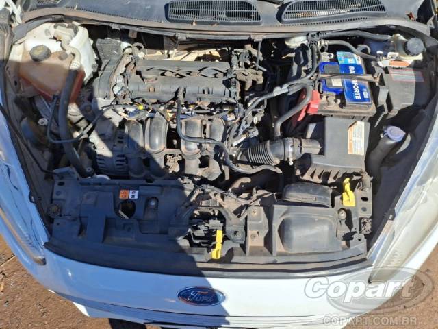 2015 FORD FIESTA 