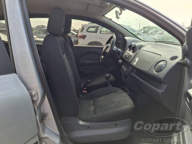 2013 FIAT UNO 