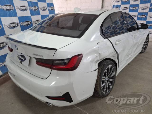 2022 BMW SERIE 3 