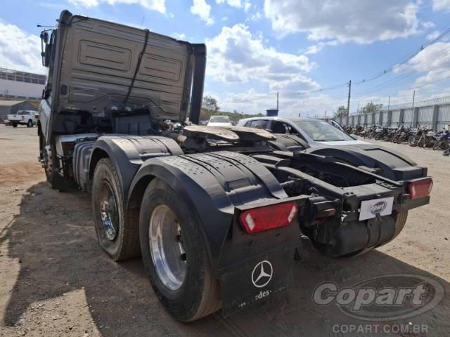 2010 MERCEDES BENZ AXOR 