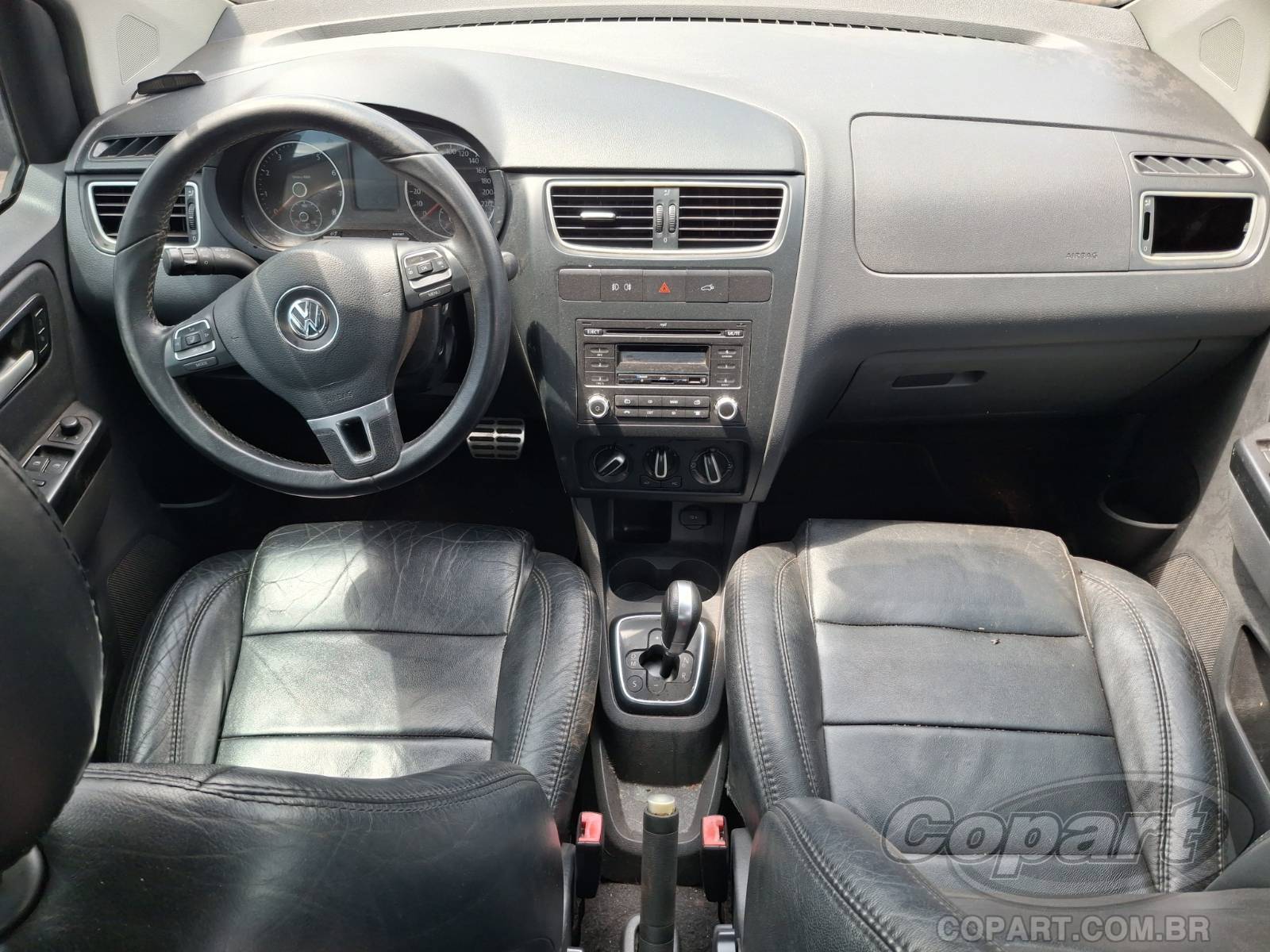 2013 VOLKSWAGEN FOX — foto 9 de 10