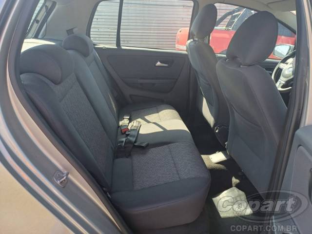 2014 VOLKSWAGEN FOX 