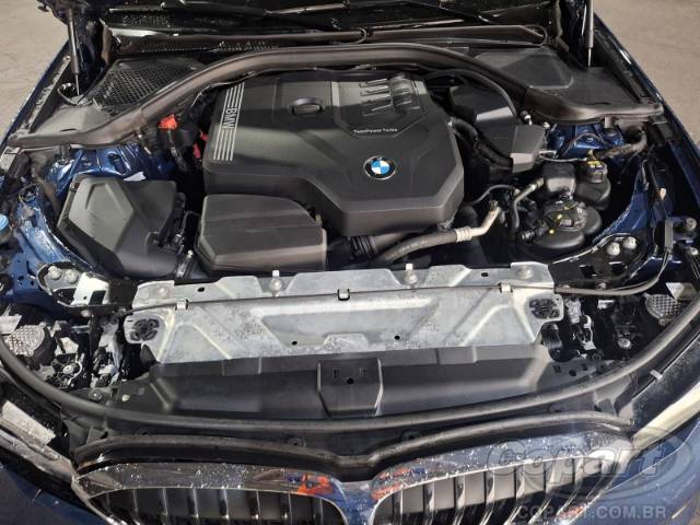 2022 BMW SERIE 3 