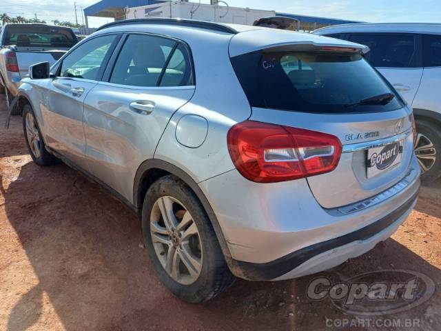 2019 MERCEDES BENZ GLA 