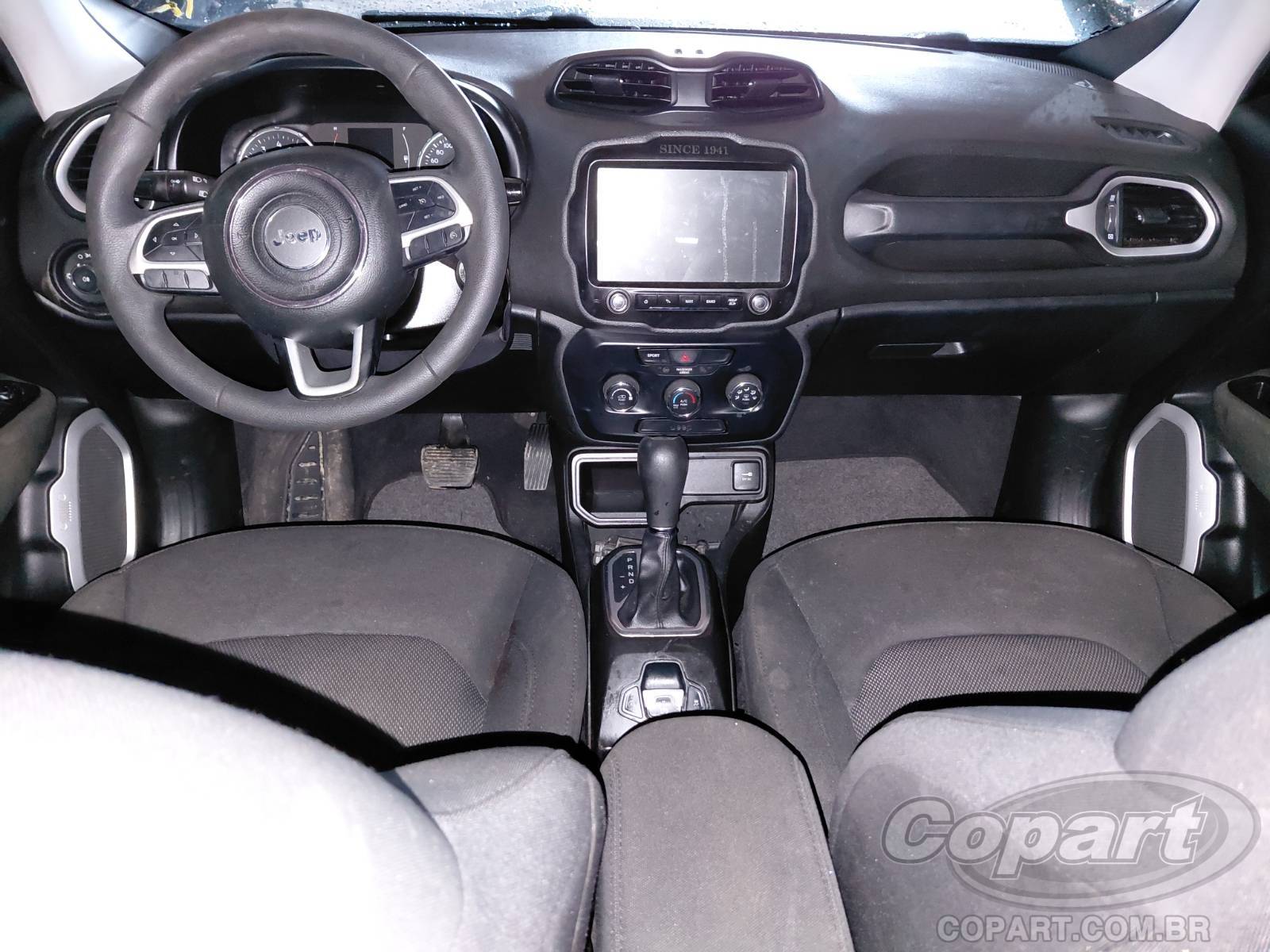 Foto 9 de 11: 2019 JEEP RENEGADE